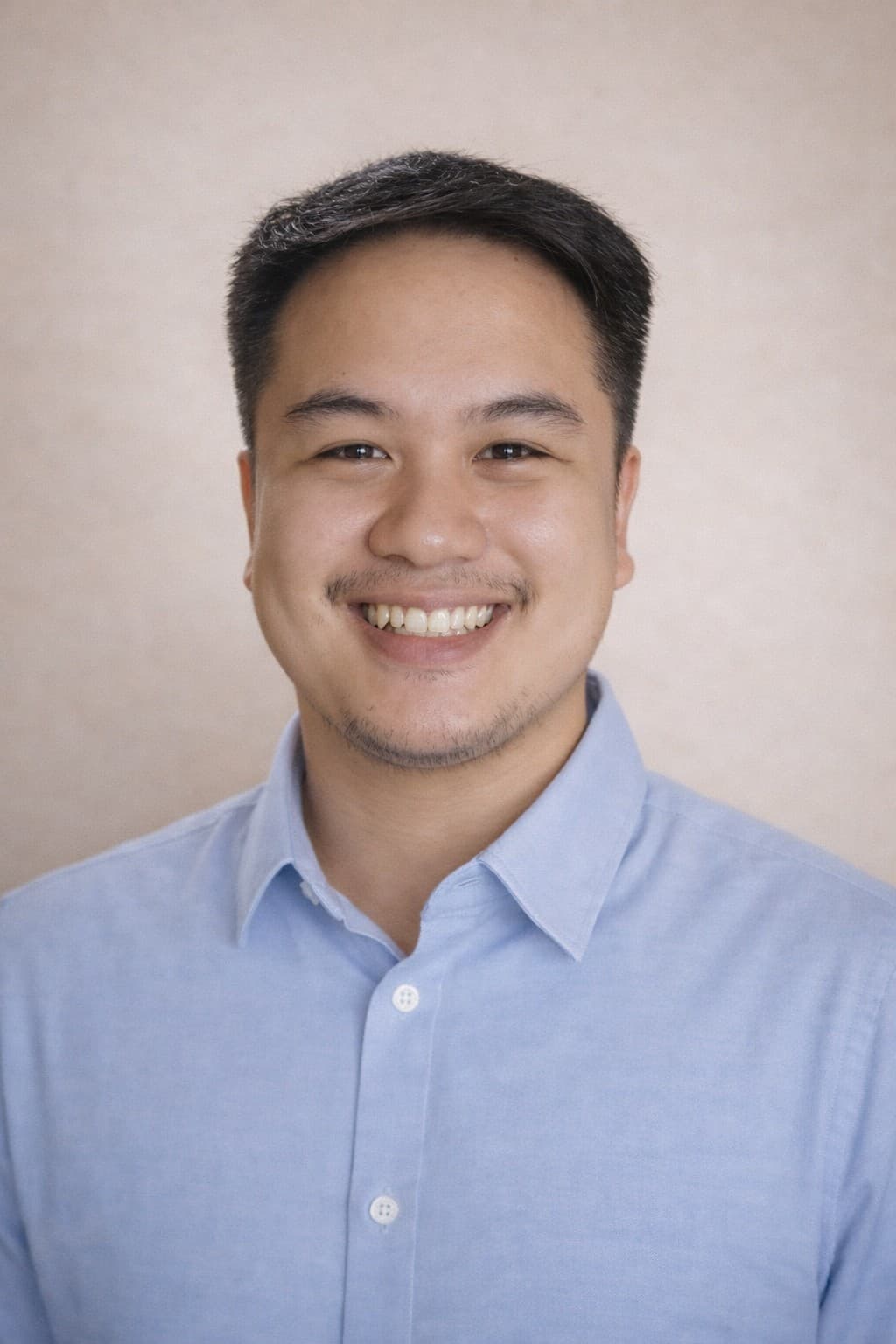 Angelo, founder of ReviewFlow and MaraNetDevs.online